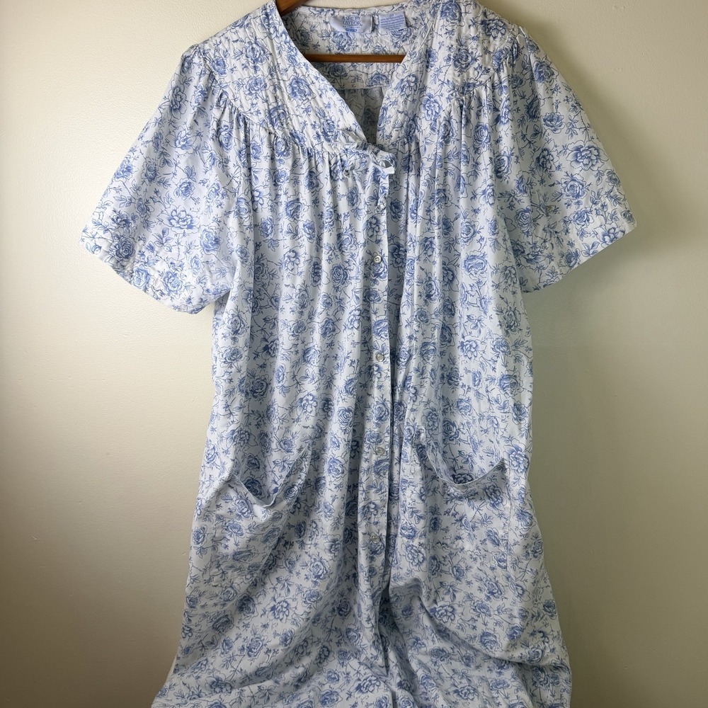 90s Floral Nightgown House Dress 3X Blue White Pockets Country Cottage Grandma